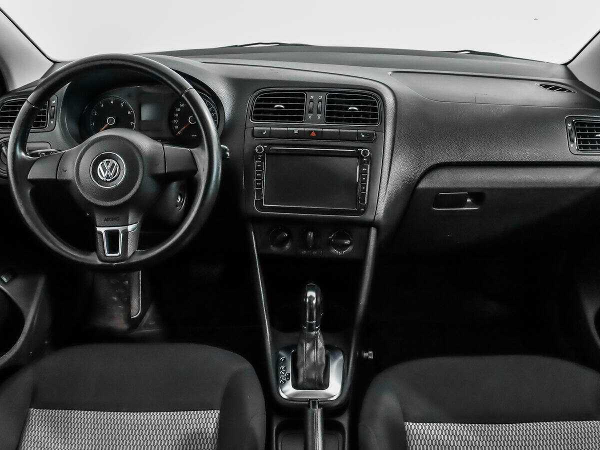 Купить Volkswagen Polo с пробегом. Фото: #12