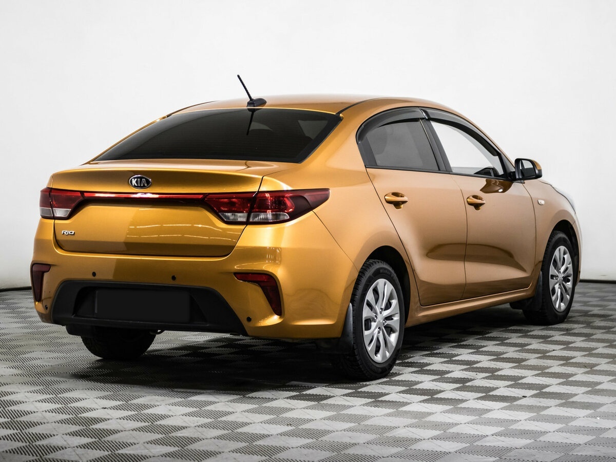 Купить Kia Rio с пробегом. Фото: #4