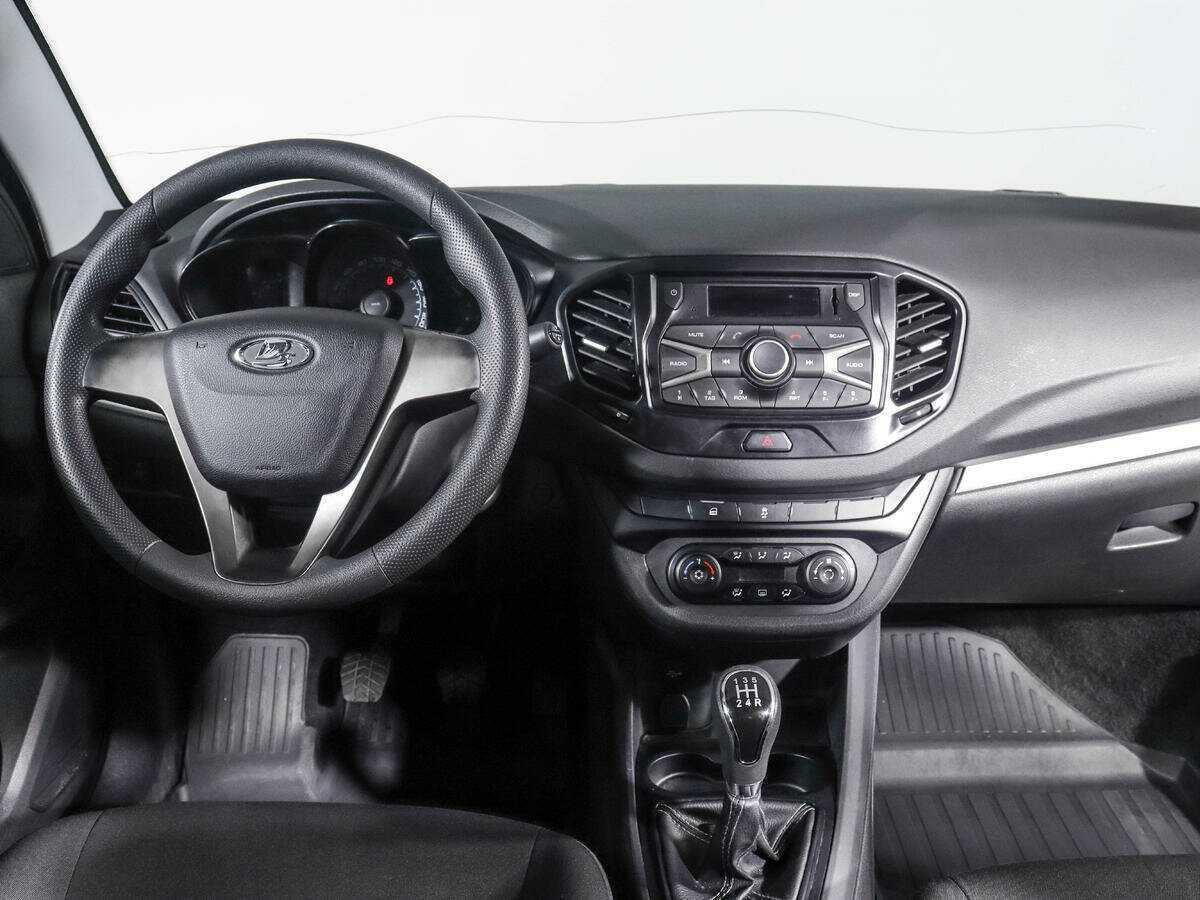 Купить Lada (ВАЗ) Vesta с пробегом. Фото: #11