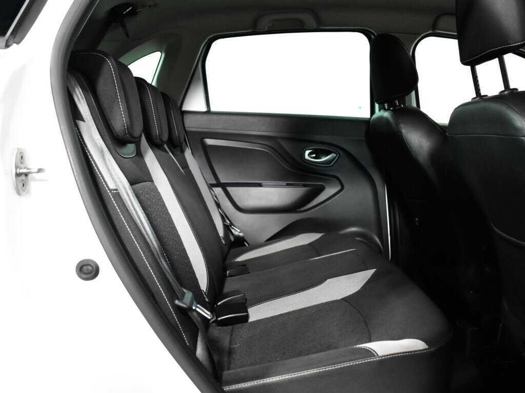 Купить Lada (ВАЗ) XRAY с пробегом. Фото: #9