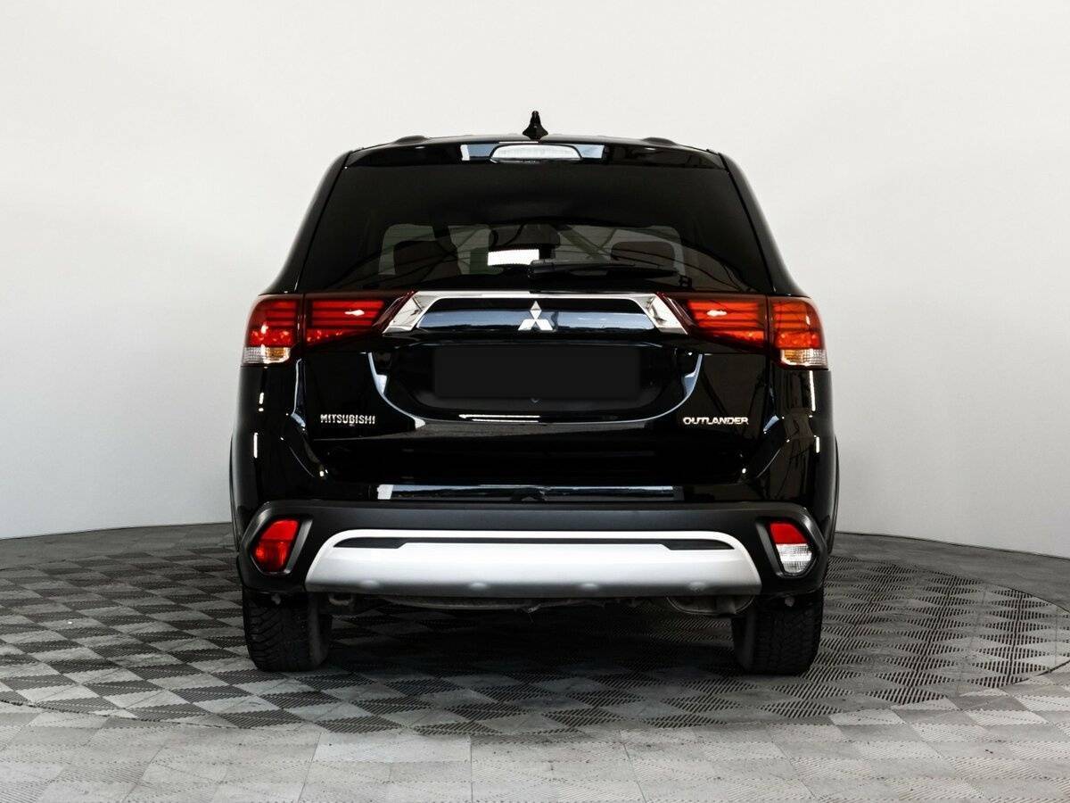 Купить Mitsubishi Outlander с пробегом. Фото: #5