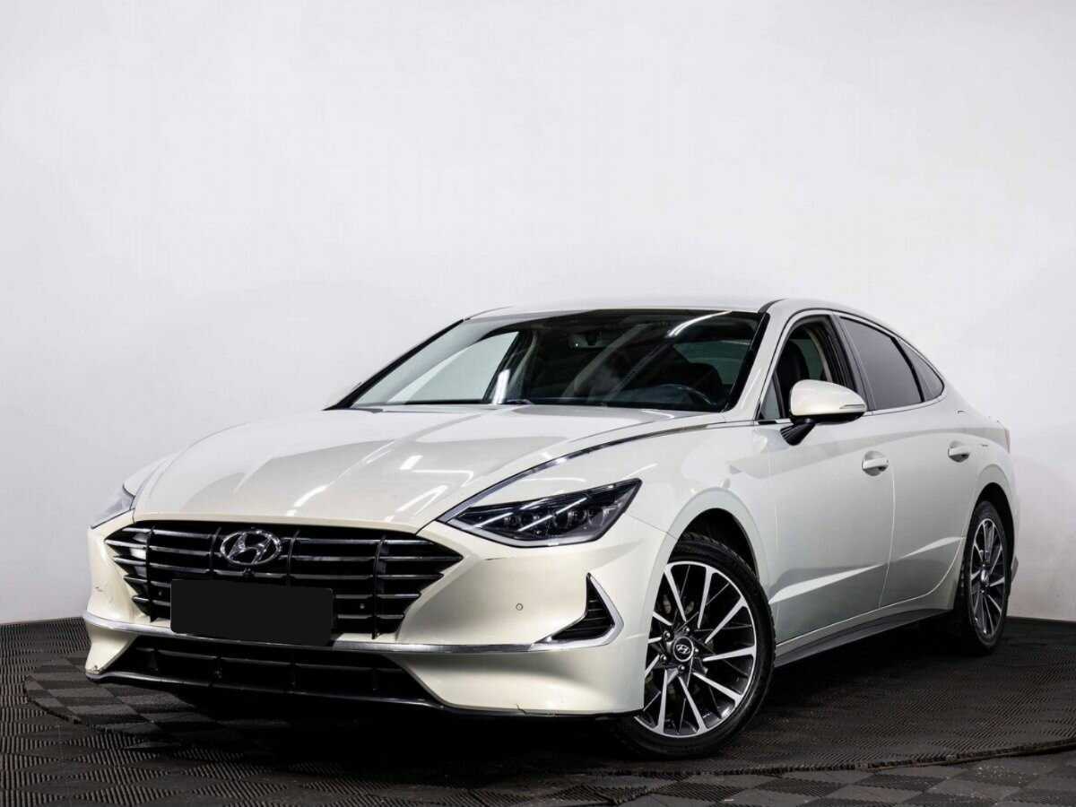 Купить Hyundai Sonata с пробегом. Посмотреть фото