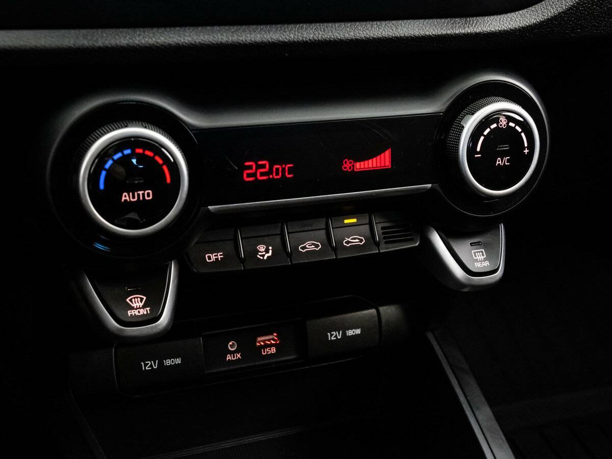 Купить Kia Rio с пробегом. Фото: #11