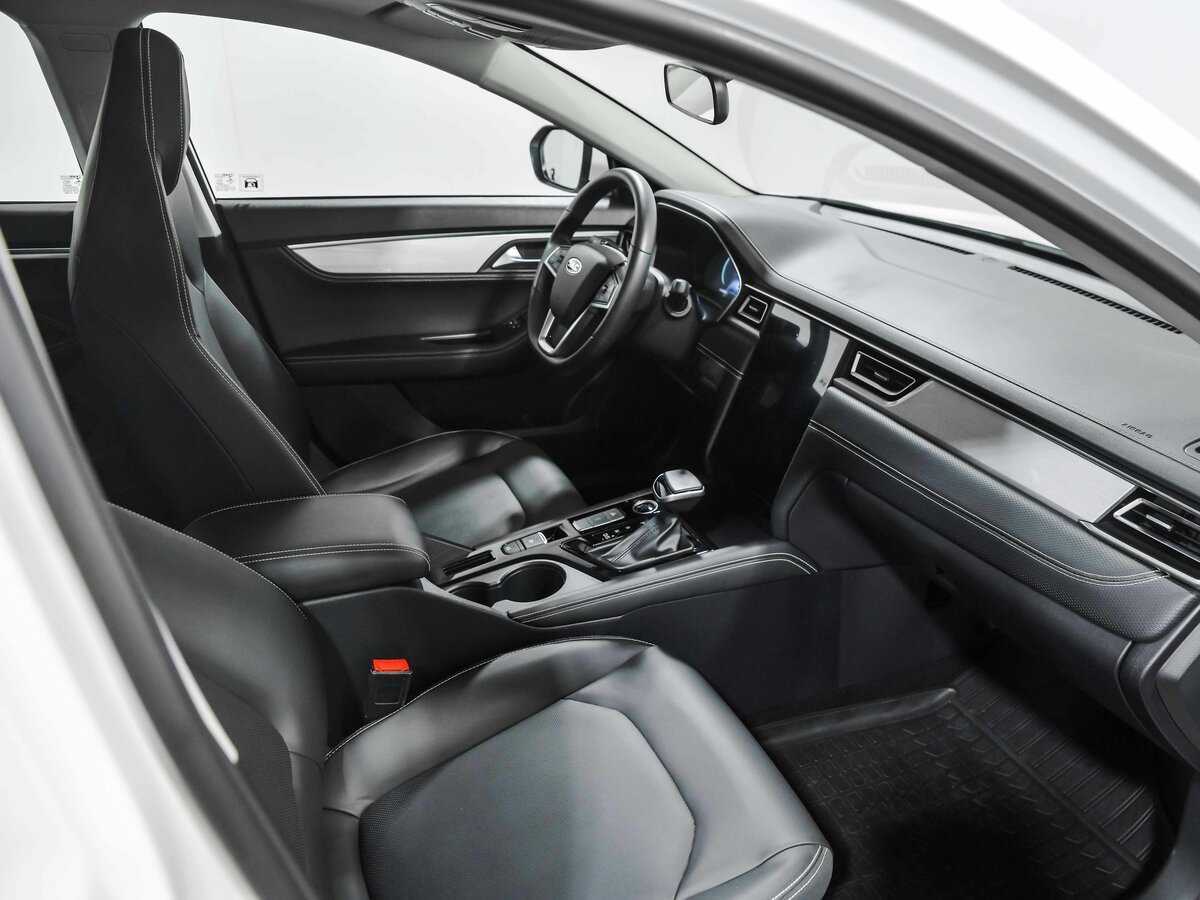 Купить JAC J7 с пробегом. Фото: #5