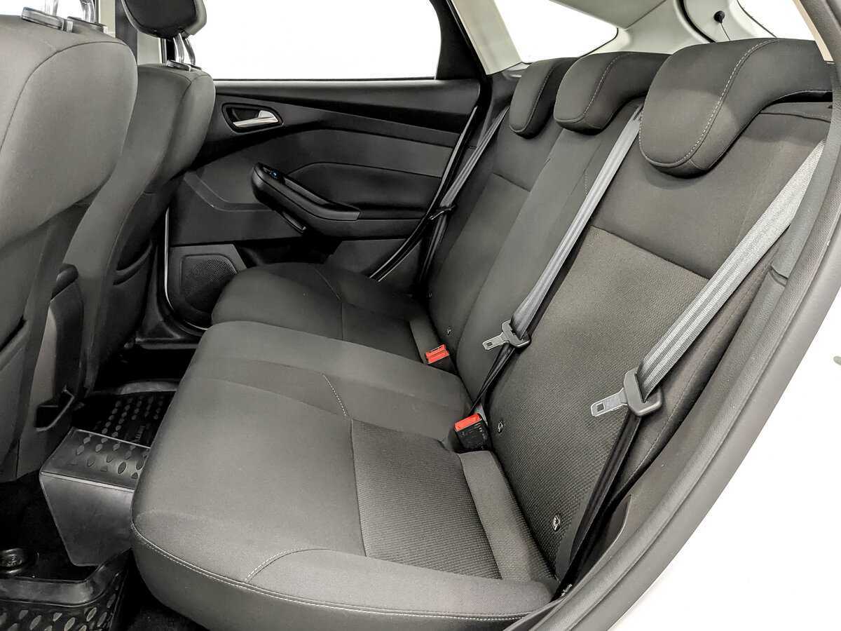Купить Ford Focus с пробегом. Фото: #11