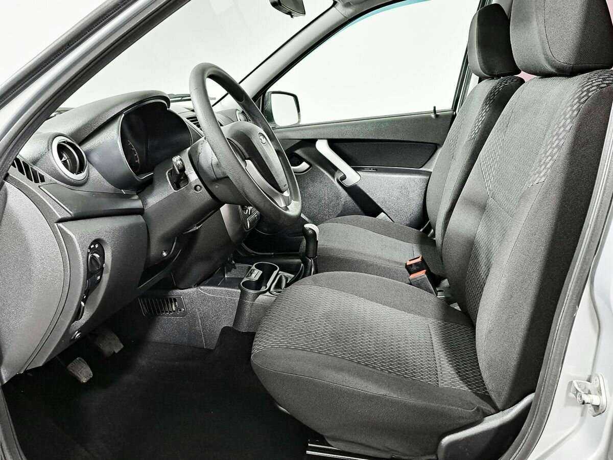 Купить Lada (ВАЗ) Kalina с пробегом. Фото: #11