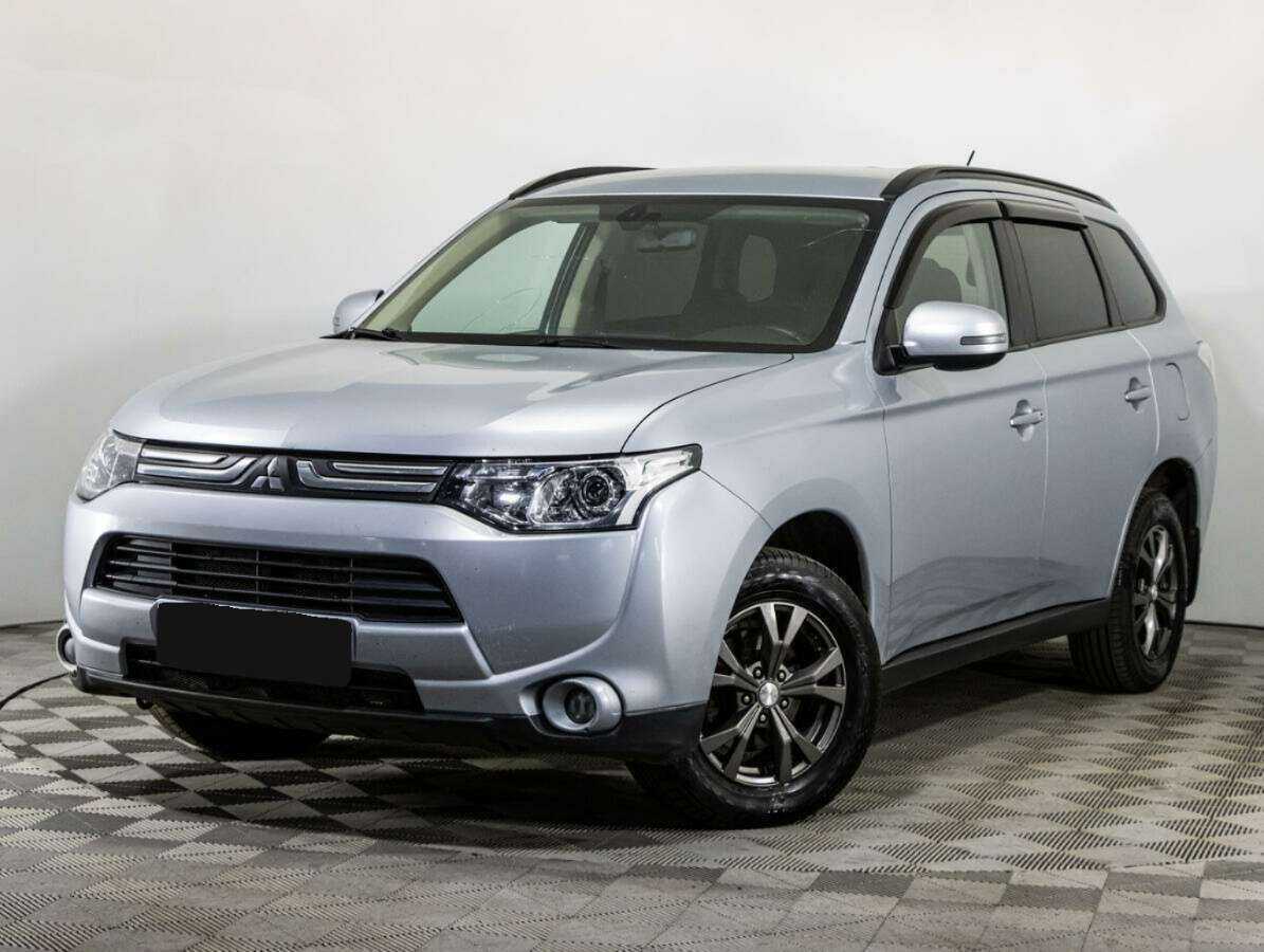 Купить Mitsubishi Outlander с пробегом. Посмотреть фото