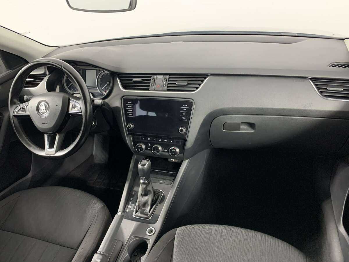 Купить Skoda Octavia с пробегом. Фото: #8