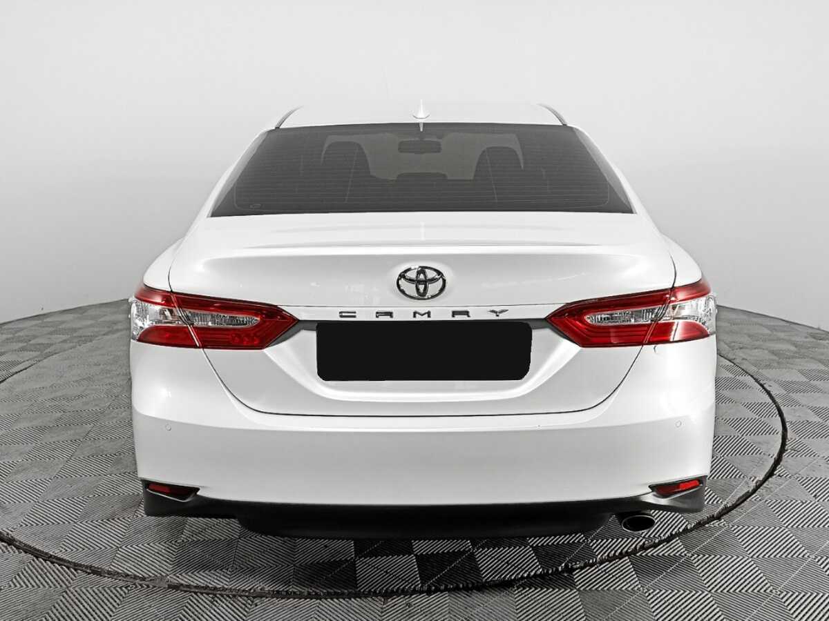 Купить Toyota Camry с пробегом. Фото: #4