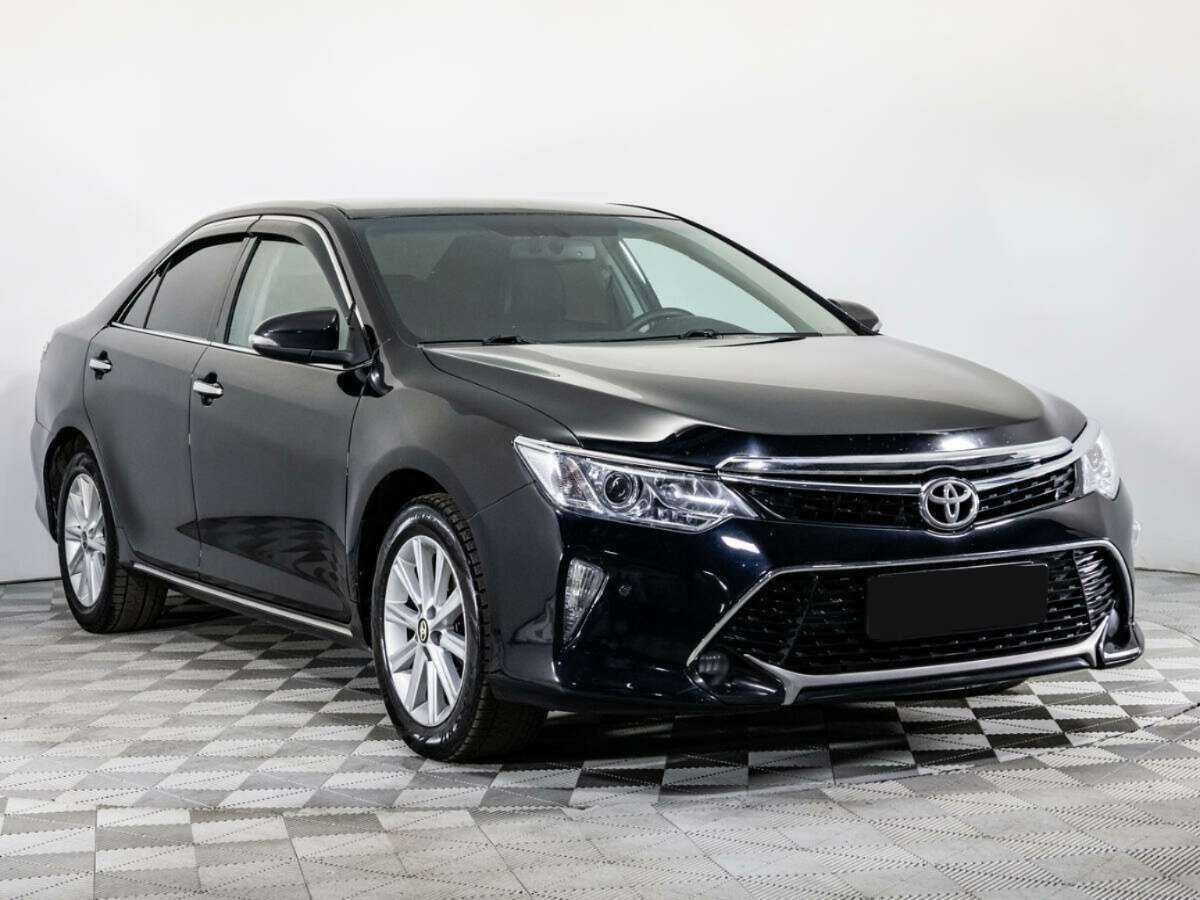 Купить Toyota Camry с пробегом. Фото: #2