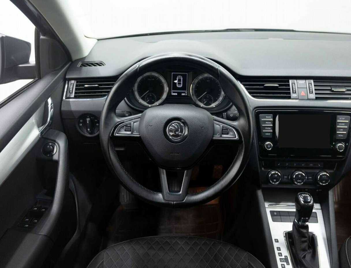 Купить Skoda Octavia с пробегом. Фото: #13