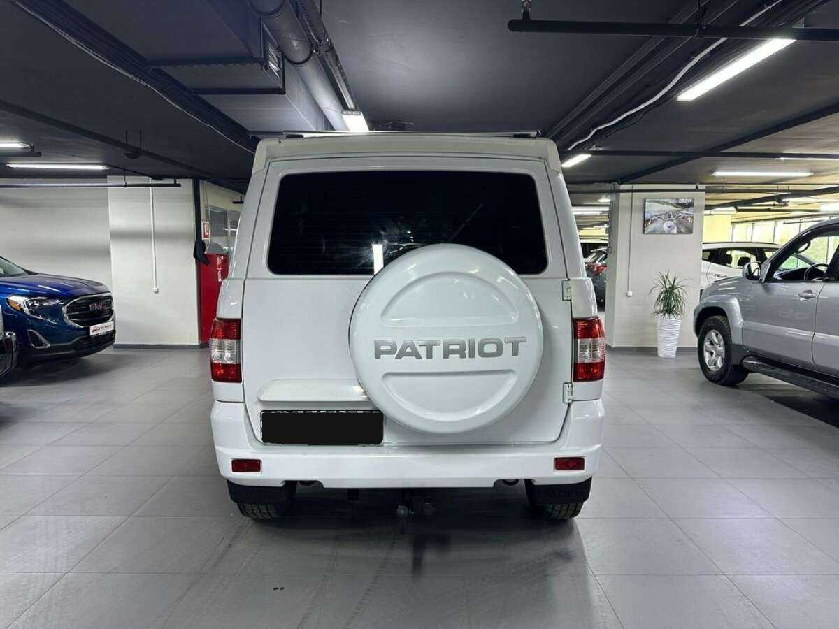 Купить УАЗ Patriot с пробегом. Фото: #4