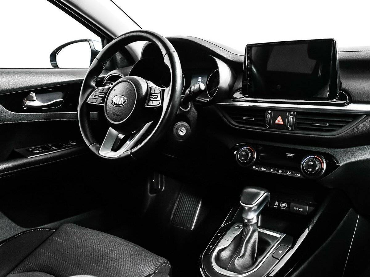 Купить Kia Cerato с пробегом. Фото: #8