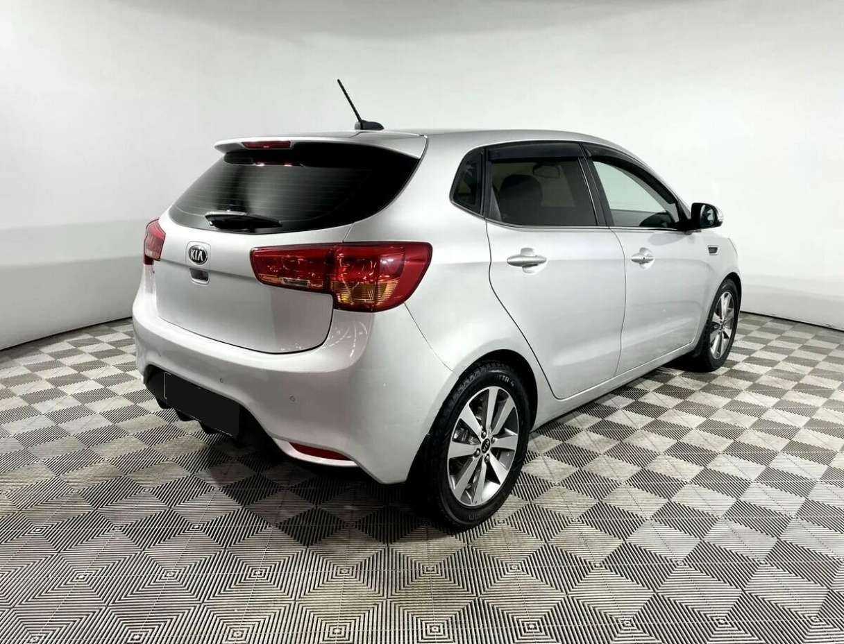 Купить Kia Rio с пробегом. Фото: #4