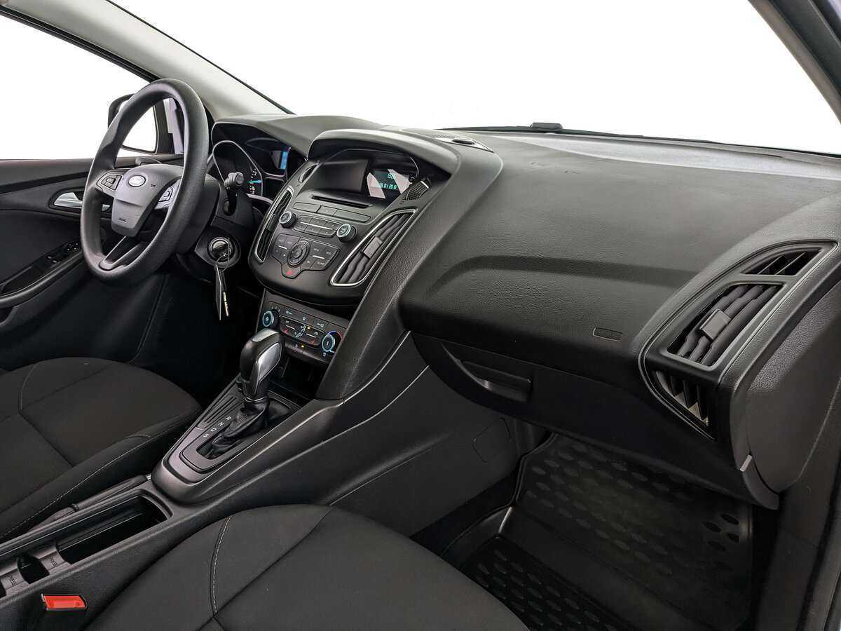 Купить Ford Focus с пробегом. Фото: #8