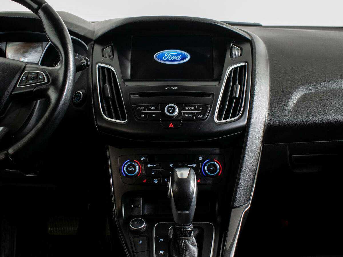 Купить Ford Focus с пробегом. Фото: #8