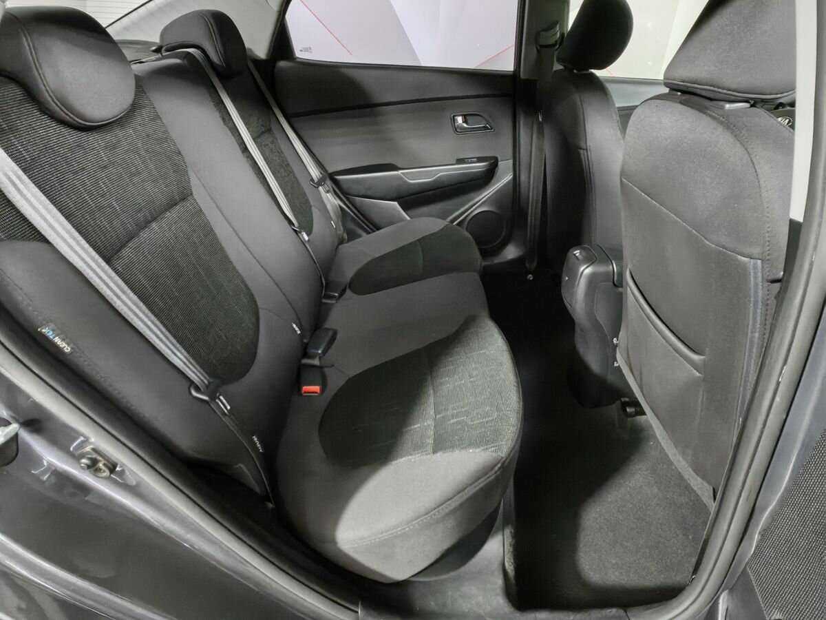 Купить Kia Rio с пробегом. Фото: #11
