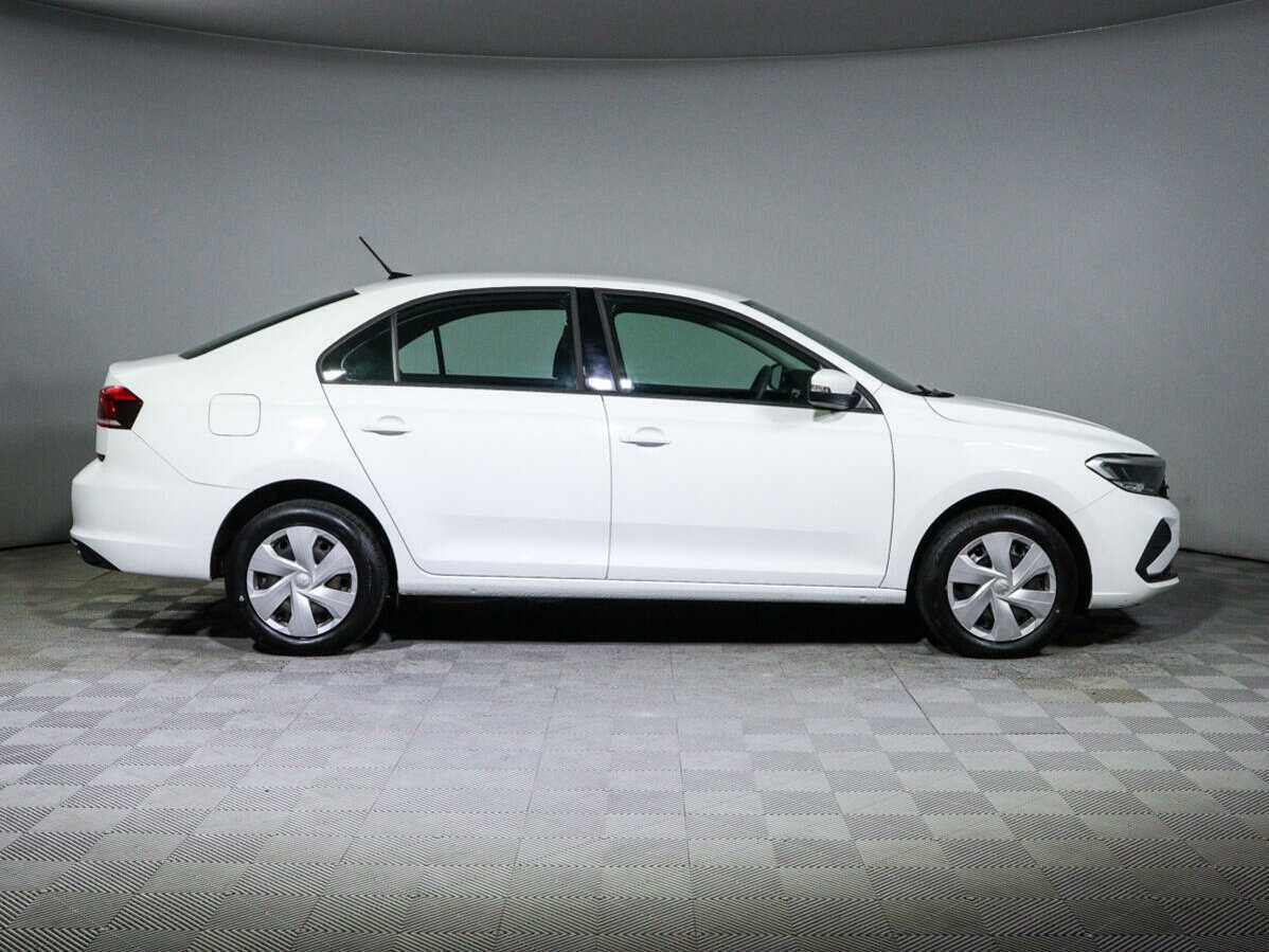 Купить Volkswagen Polo с пробегом. Фото: #3