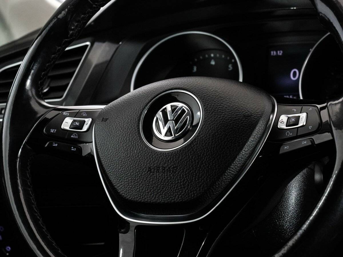Купить Volkswagen Tiguan с пробегом. Фото: #8