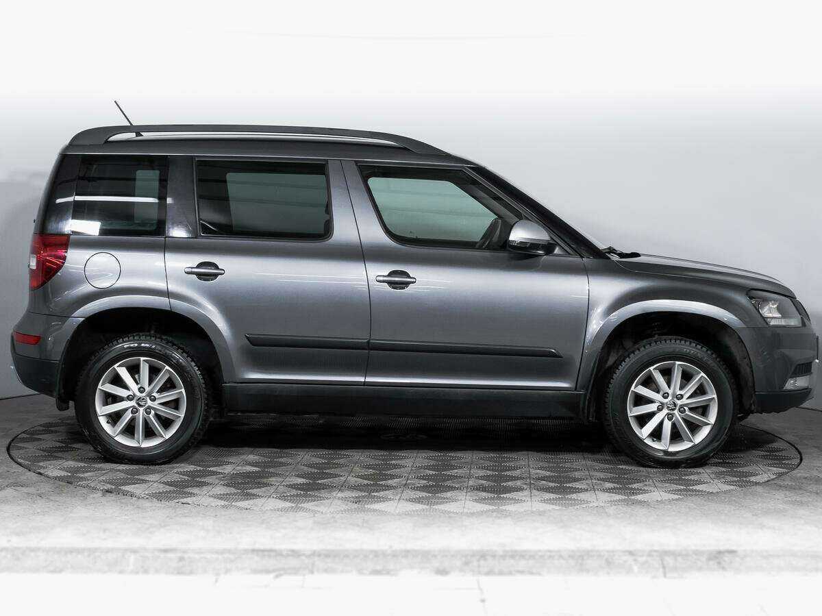 Купить Skoda Yeti с пробегом. Фото: #3