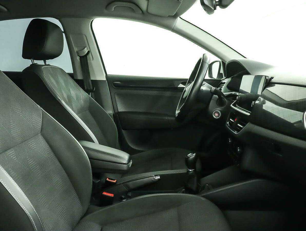 Купить Volkswagen Polo с пробегом. Фото: #7