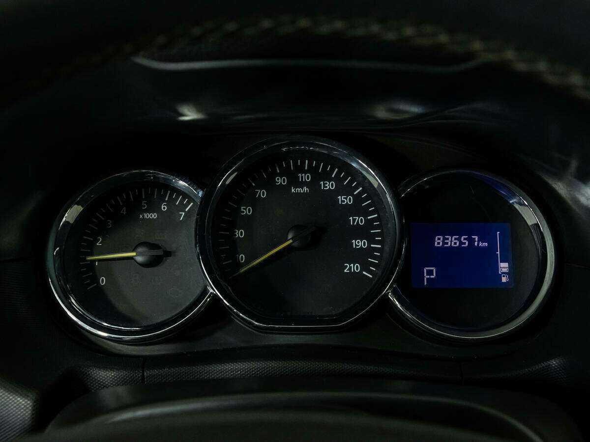 Купить Renault Duster с пробегом. Фото: #11