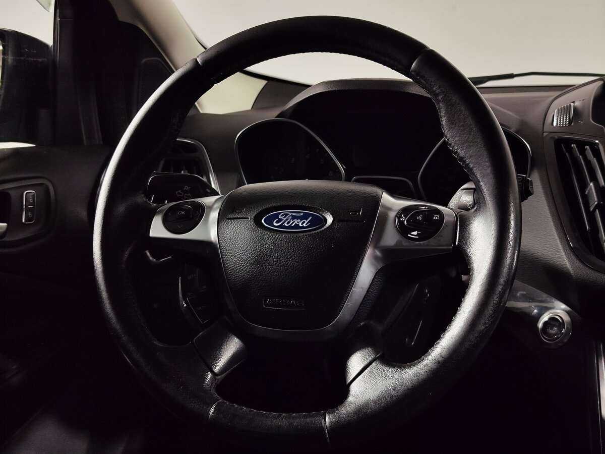 Купить Ford Kuga с пробегом. Фото: #8