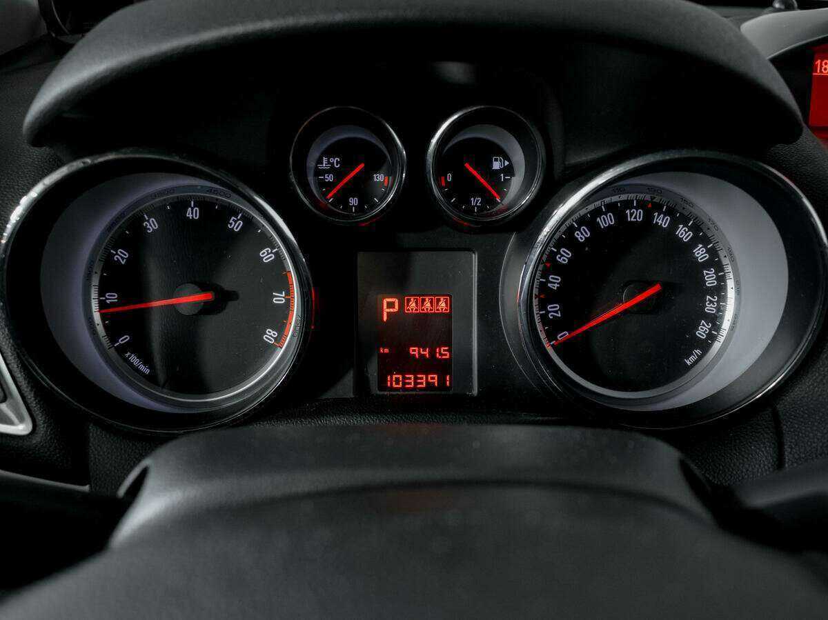 Купить Opel Mokka с пробегом. Фото: #10