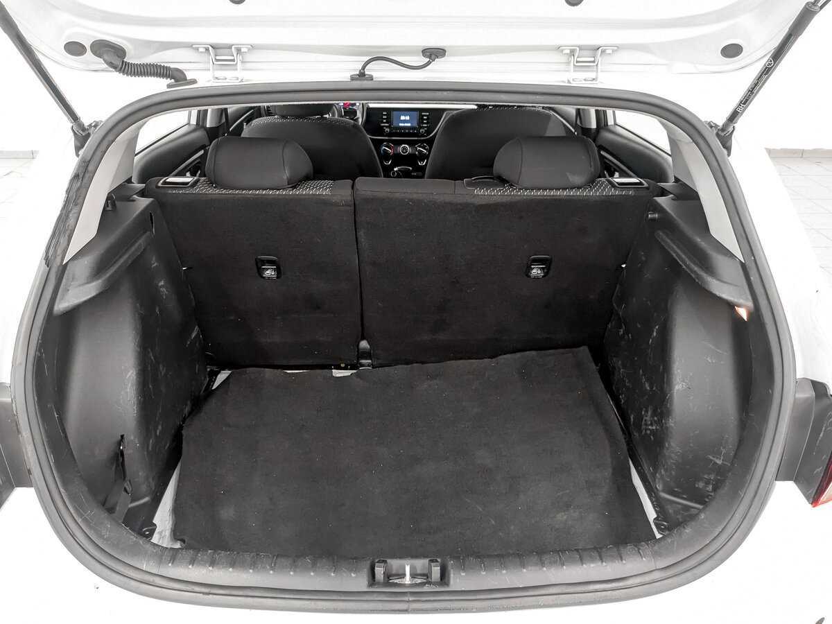 Купить Kia Rio с пробегом. Фото: #9