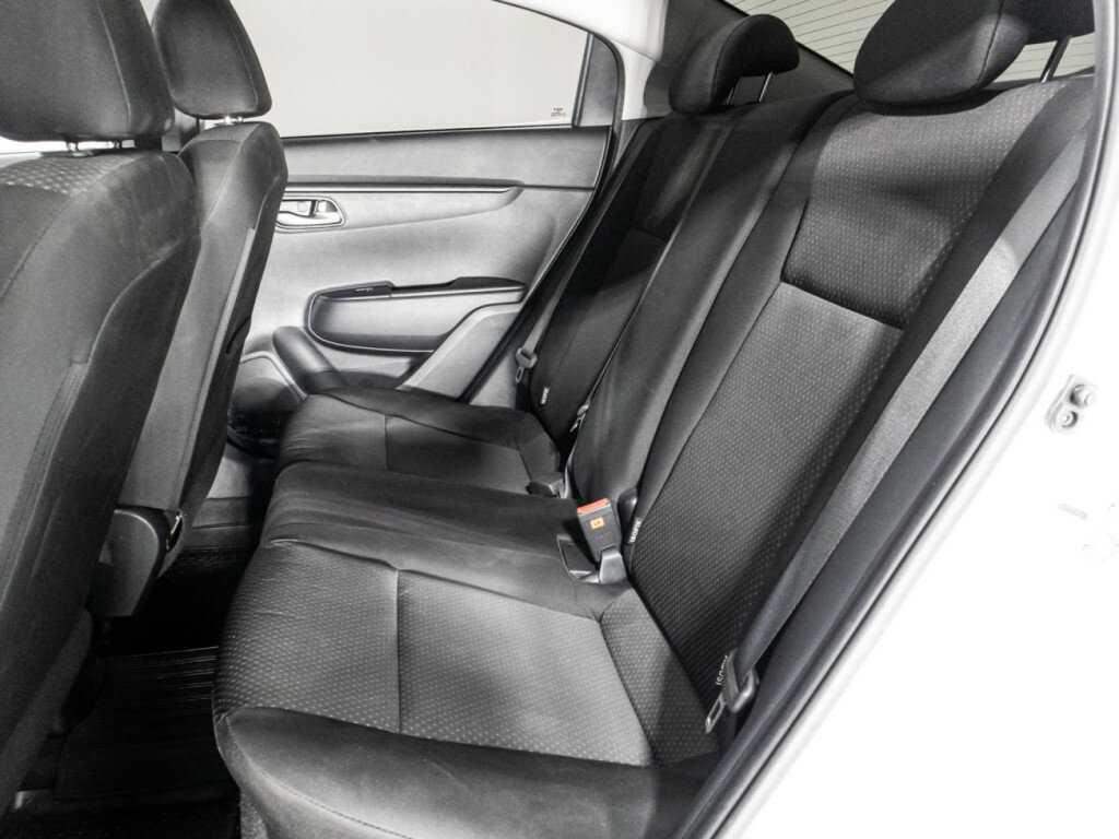 Купить Kia Rio с пробегом. Фото: #10