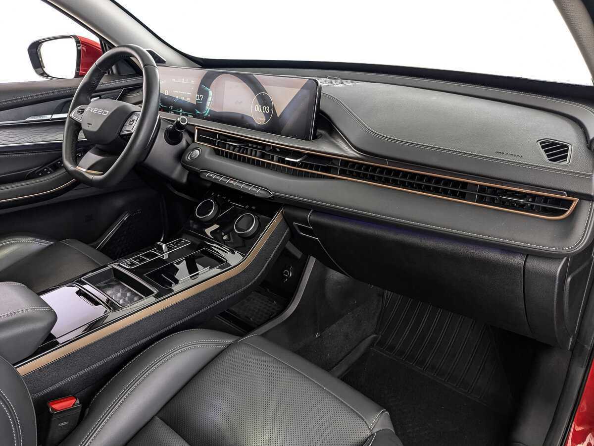 Купить EXEED LX с пробегом. Фото: #12