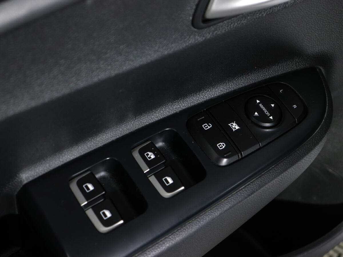 Купить Kia Rio с пробегом. Фото: #14