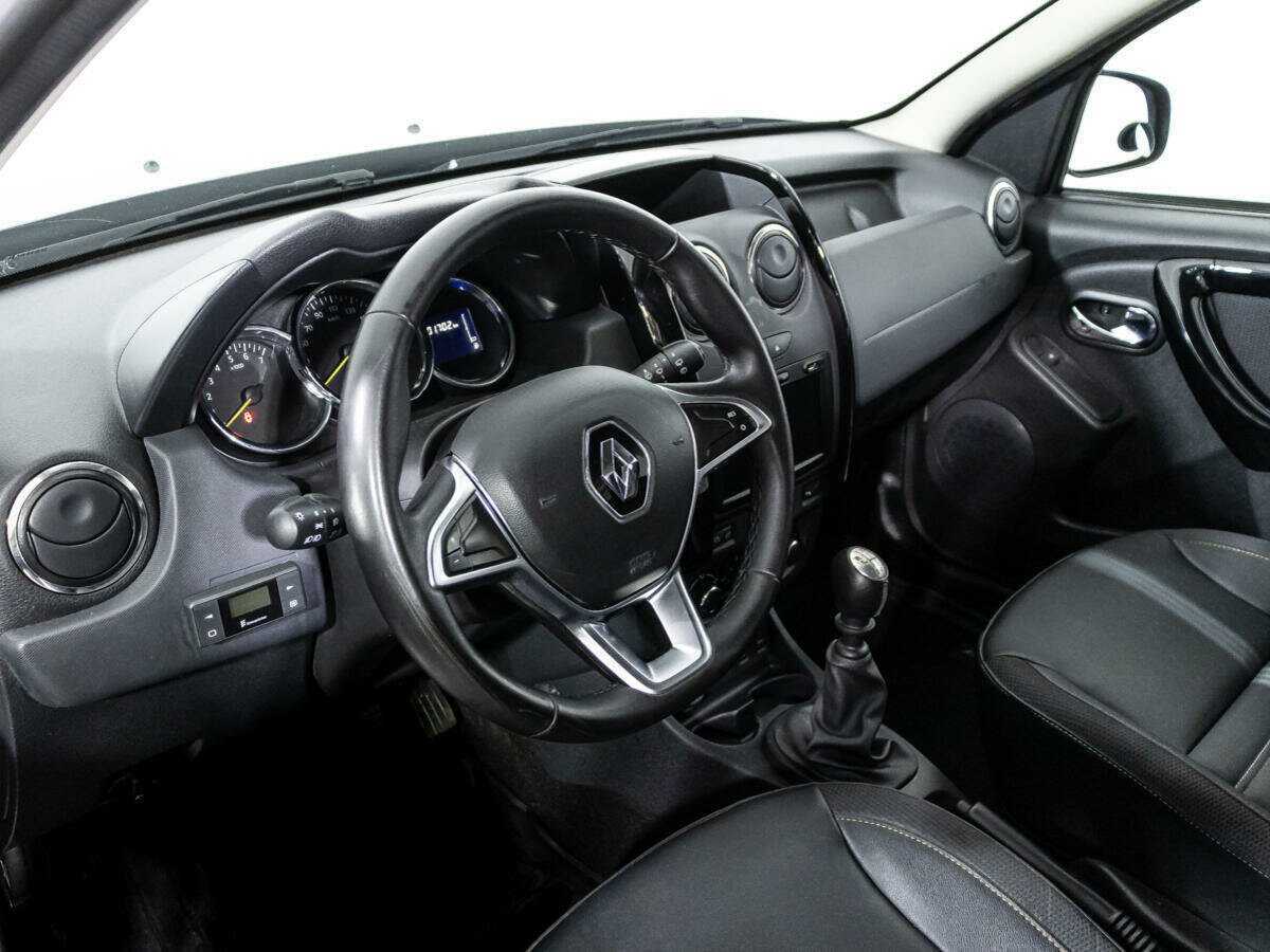 Купить Renault Duster с пробегом. Фото: #10
