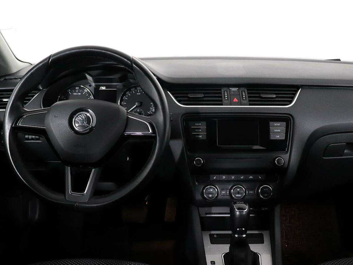 Купить Skoda Octavia с пробегом. Фото: #9