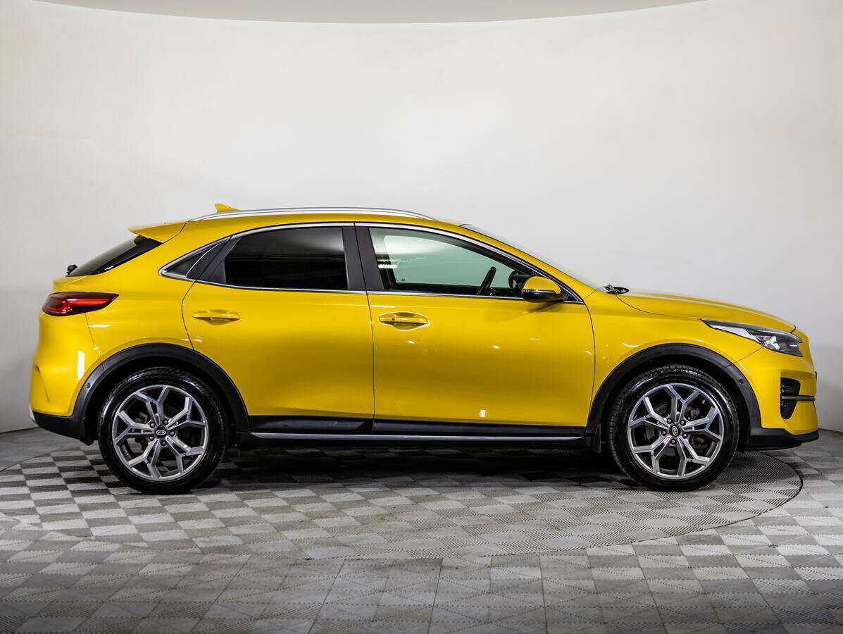 Купить Kia XCeed с пробегом. Фото: #3