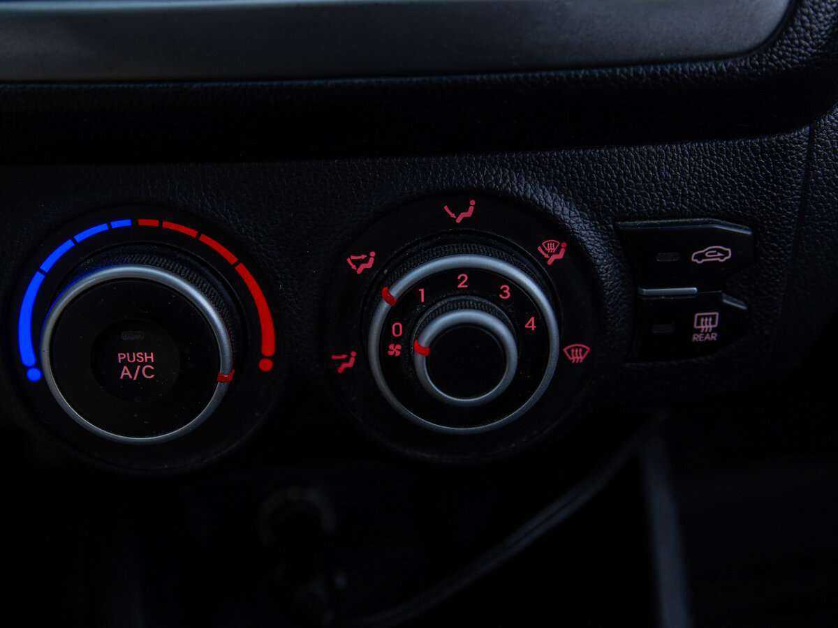 Купить Kia Rio с пробегом. Фото: #16