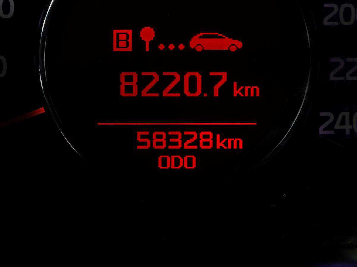 Купить Kia Ceed с пробегом. Фото: #12