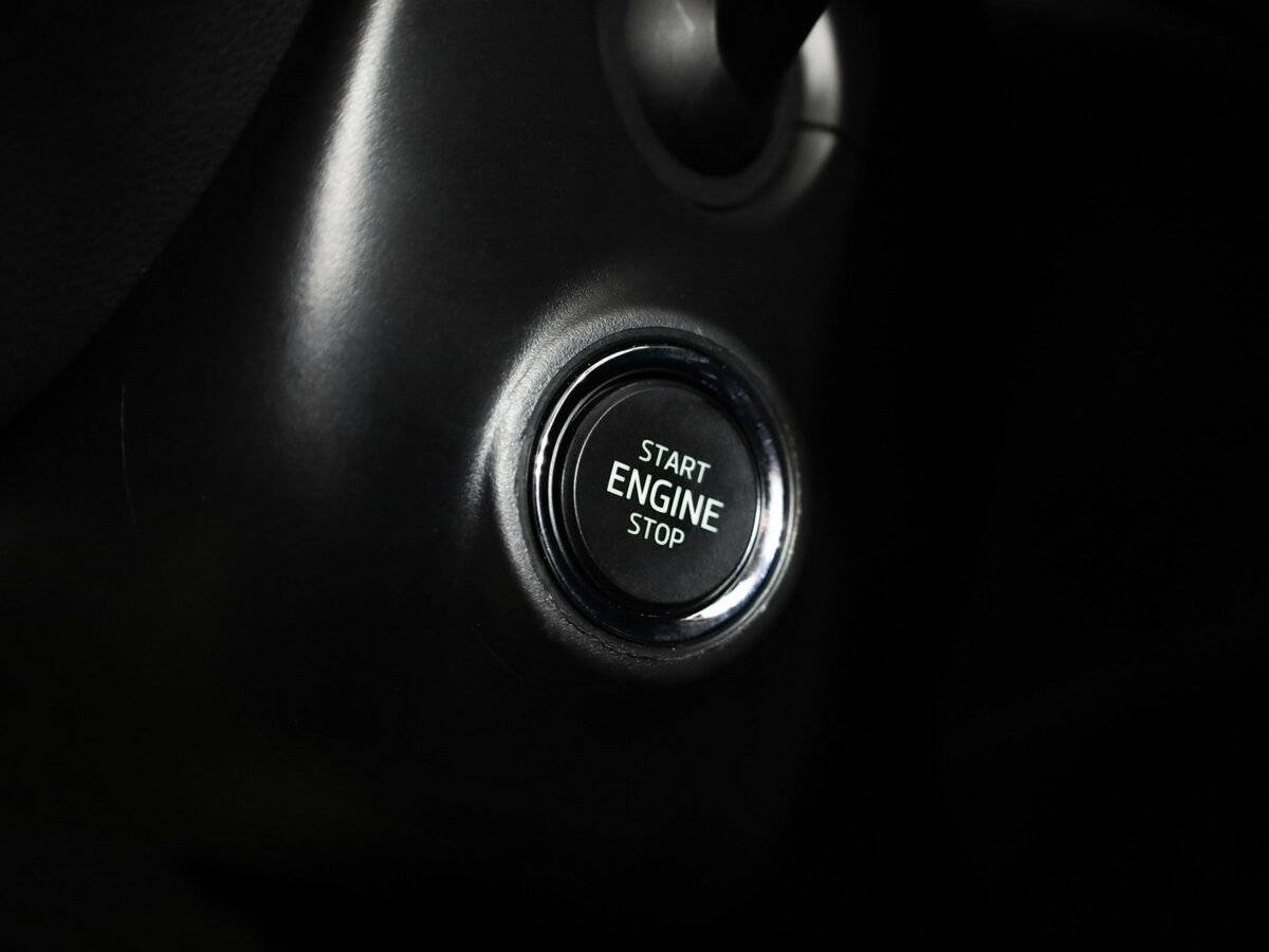 Купить Skoda Rapid с пробегом. Фото: #17