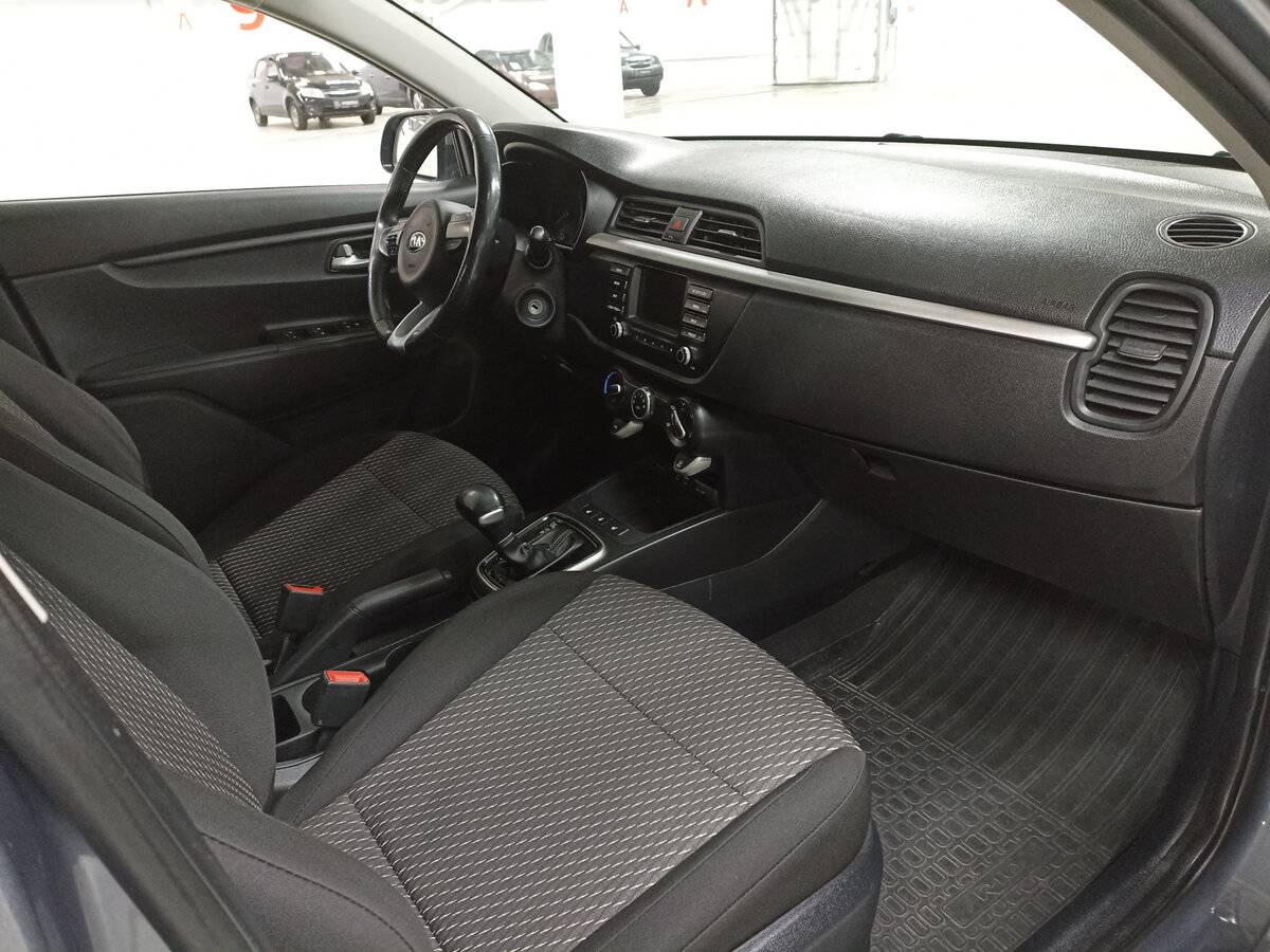 Купить Kia Rio с пробегом. Фото: #10