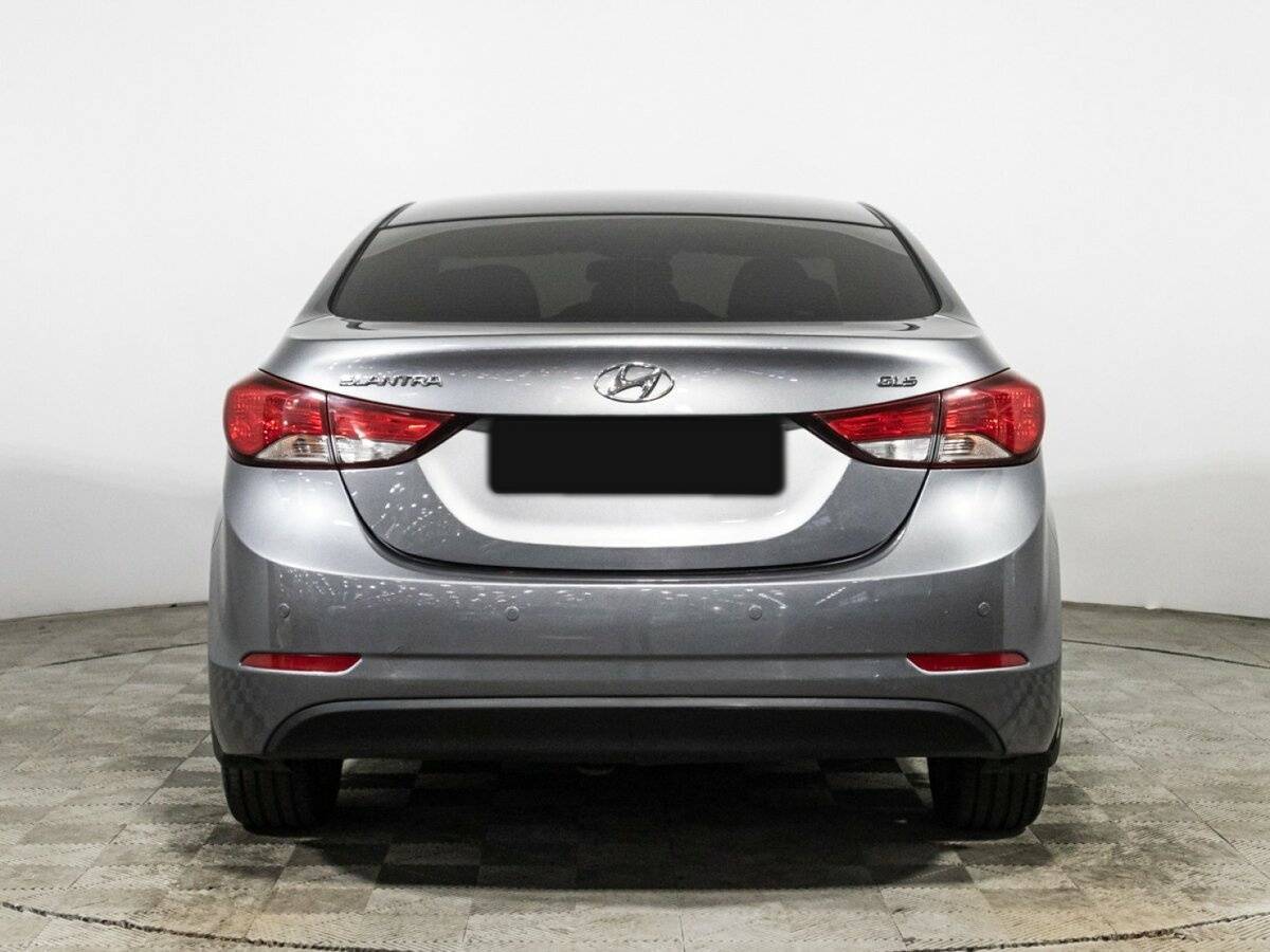 Купить Hyundai Elantra с пробегом. Фото: #5