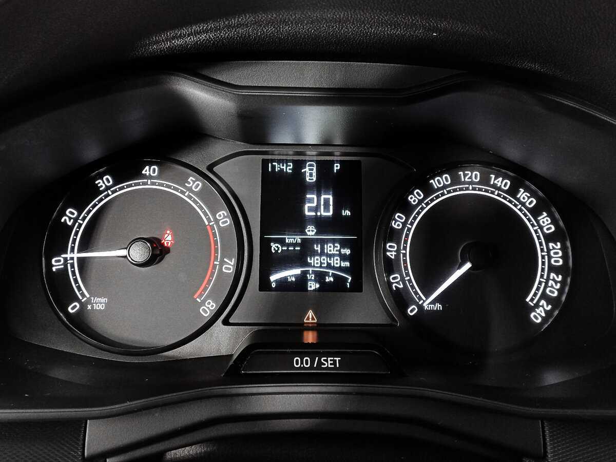 Купить Skoda Rapid с пробегом. Фото: #12