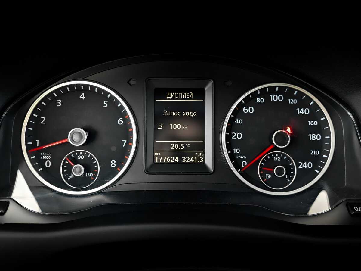 Купить Volkswagen Tiguan с пробегом. Фото: #12