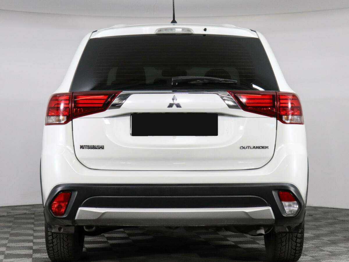 Купить Mitsubishi Outlander с пробегом. Фото: #5