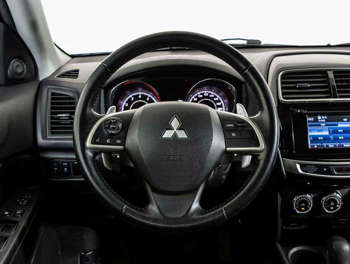 Купить Mitsubishi ASX с пробегом. Фото: #11