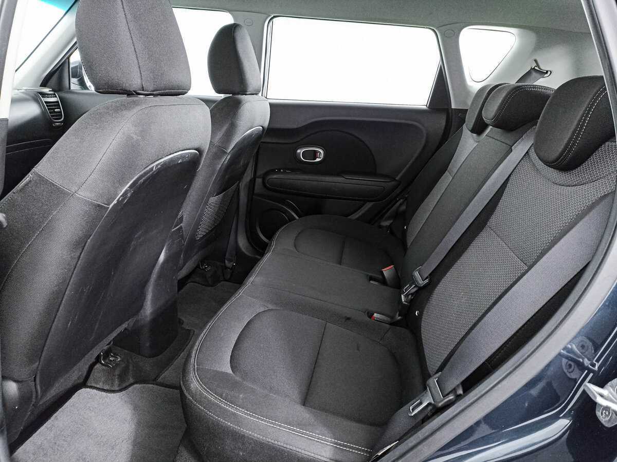Купить Kia Soul с пробегом. Фото: #11