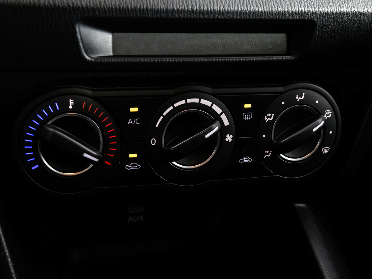 Купить Mazda 3 с пробегом. Фото: #10