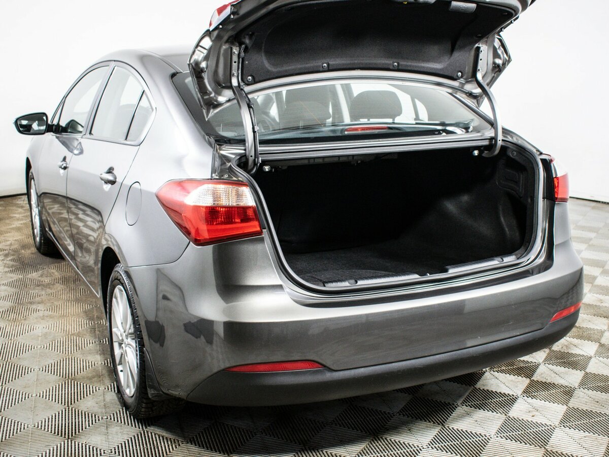 Купить Kia Cerato с пробегом. Фото: #6