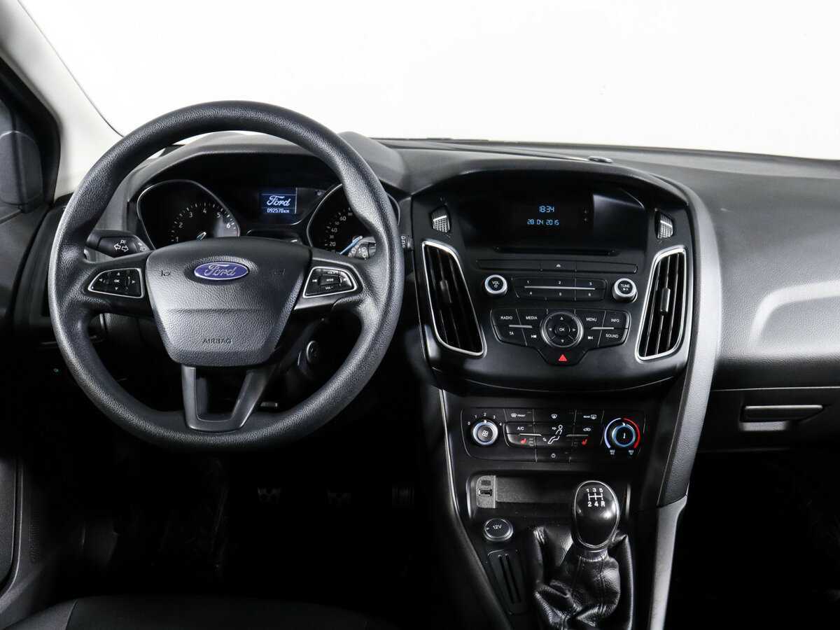 Купить Ford Focus с пробегом. Фото: #11