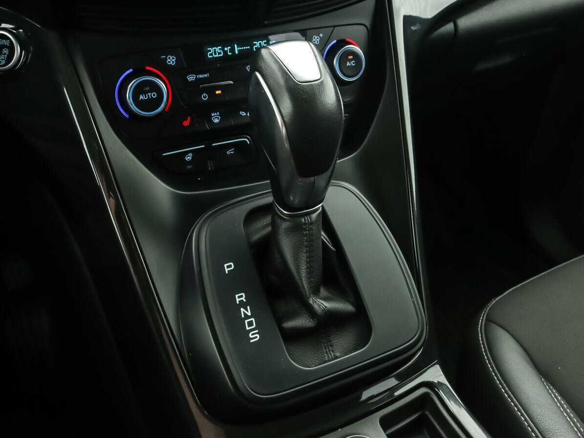 Купить Ford Kuga с пробегом. Фото: #13