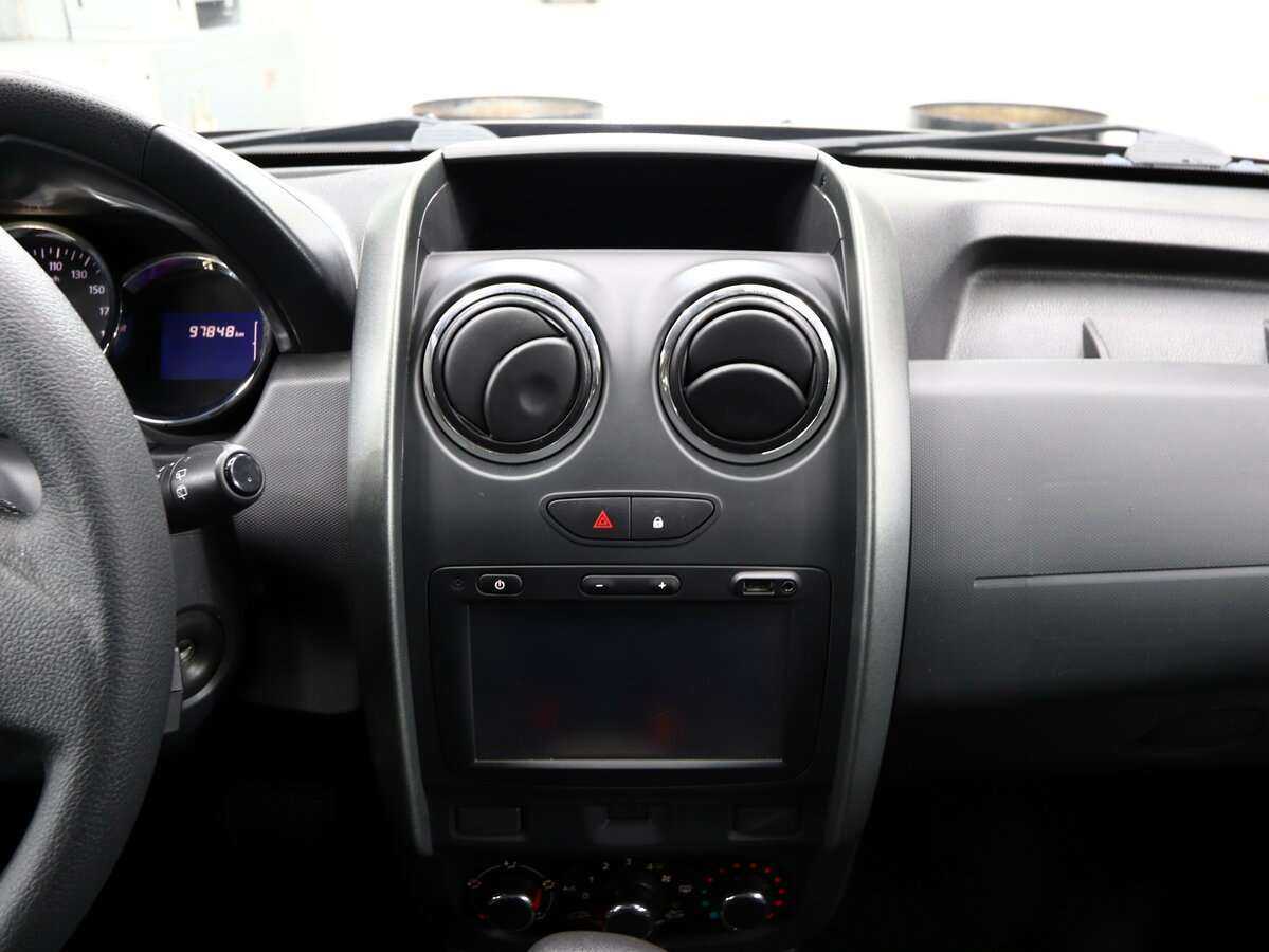 Купить Renault Duster с пробегом. Фото: #17